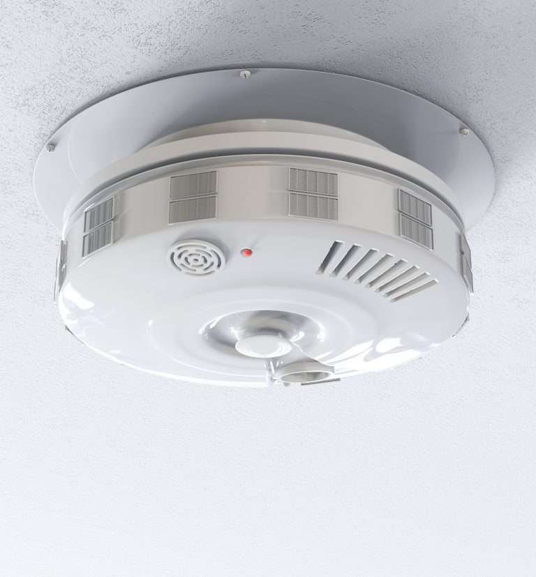 smoke detector on ceiling